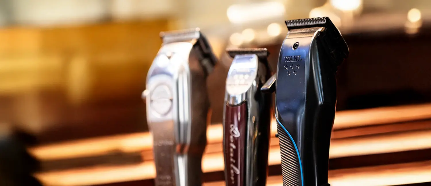 Shaver-Storage-1500x650px Barbers-Tools